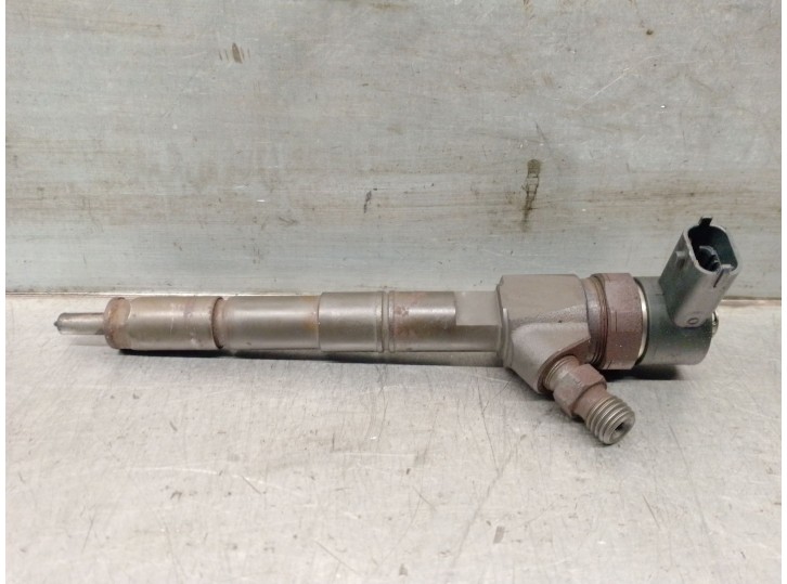 Replacement injector for Opel Insignia A (G09) 2.0 CDTi (68) OEM IAM reference 0445110327 0445110327 BOSCH