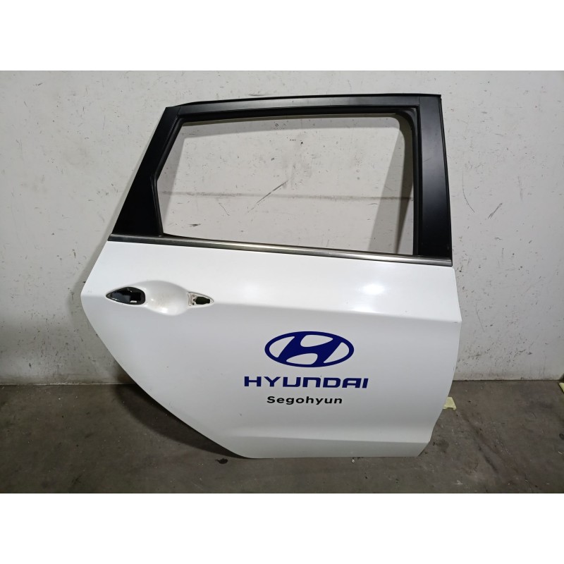 Recambio de puerta trasera derecha para hyundai i30 station wagon (gd) 1.6 crdi referencia OEM IAM  77004A6200 