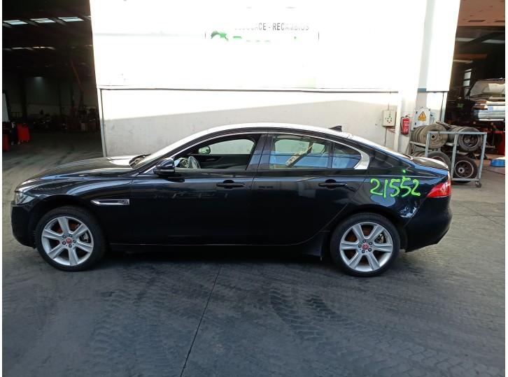 jaguar xe (x760) del año 2015
