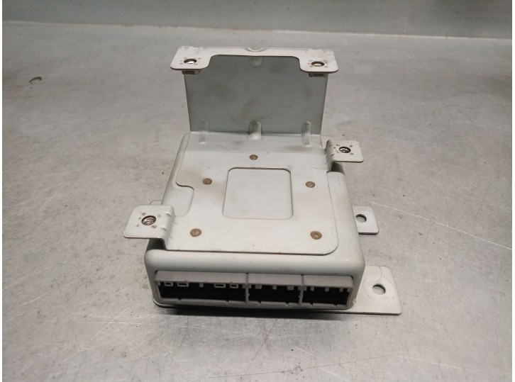 Recambio de centralita cierre para ssangyong rexton / rexton ii (gab_) 2.7 xdi referencia OEM IAM 8712008200  