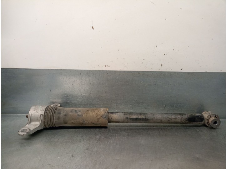 Recambio de amortiguador trasero izquierdo para jaguar xe (x760) 2.0 d referencia OEM IAM GX7318A145XX T4N7350 