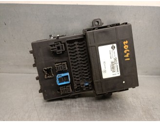 Recambio de caja reles / fusibles para nissan terrano/terrano.ii (r20) 2.7 turbodiesel referencia OEM IAM 285519F902  5WK48510 S