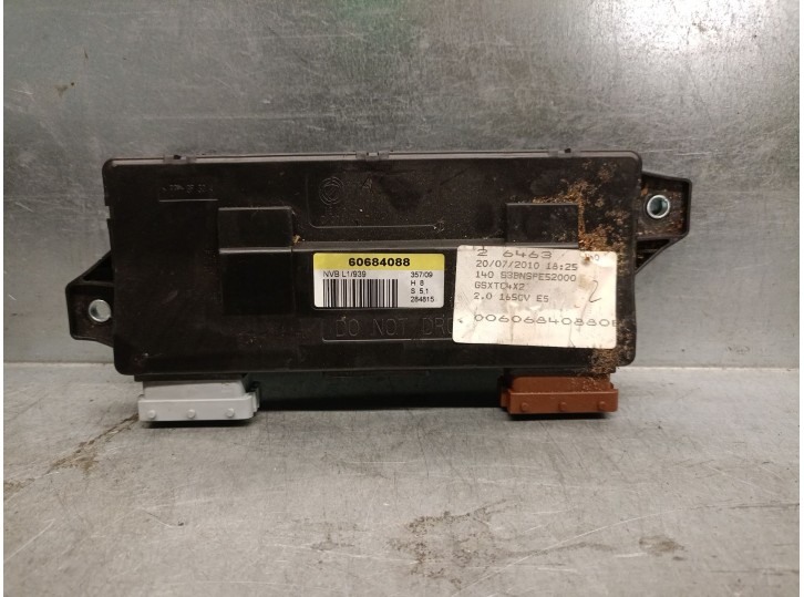 Recambio de centralita cierre para alfa romeo 159 (939_) 2.0 jtdm (939axp1b) referencia OEM IAM 60684088 