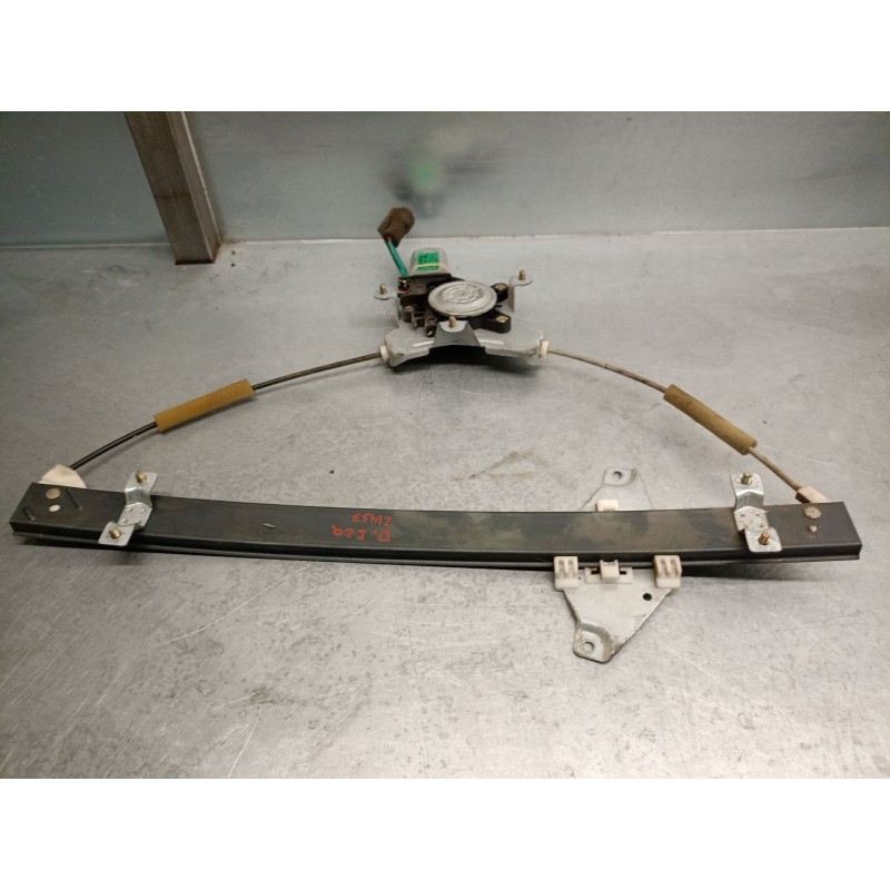 Recambio de elevalunas delantero izquierdo para ssangyong rexton / rexton ii (gab_) 2.7 xdi referencia OEM IAM 8810008001 881000