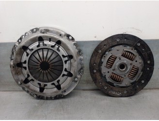 Replacement clutch kit for Citroën Berlingo van/MPV (B9) 1.6 HDi 75 OEM IAM reference 124037610 205266 