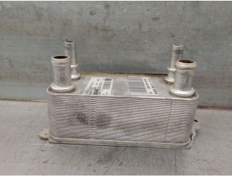 Recambio de radiador caja cambios para jaguar xe (x760) 2.0 d referencia OEM IAM AW837A095AA C2Z18818 