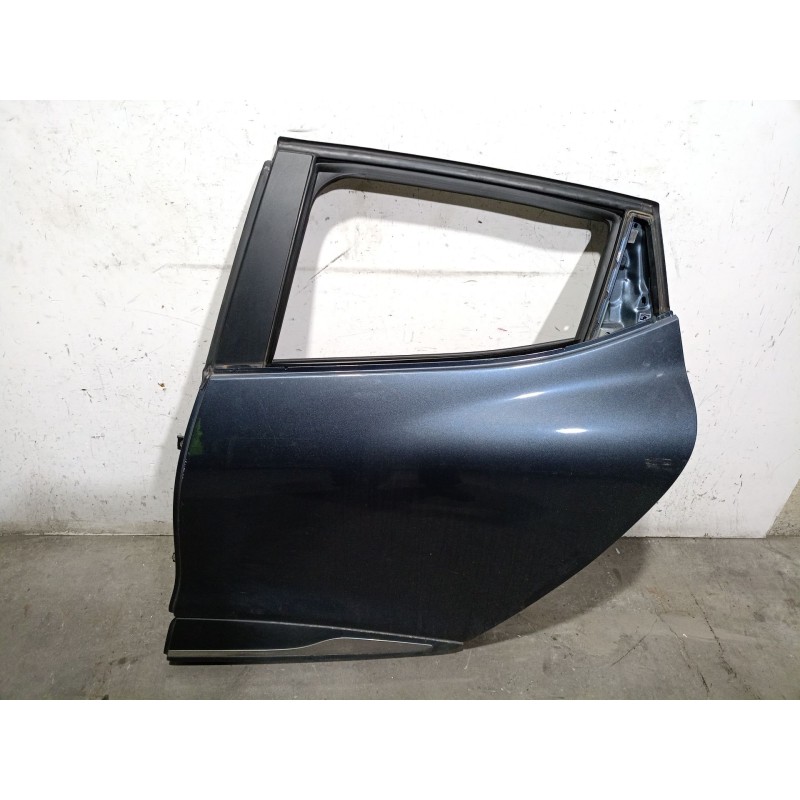 Recambio de puerta trasera izquierda para renault clio iv (bh_) 1.5 dci 90 referencia OEM IAM  821016892R 