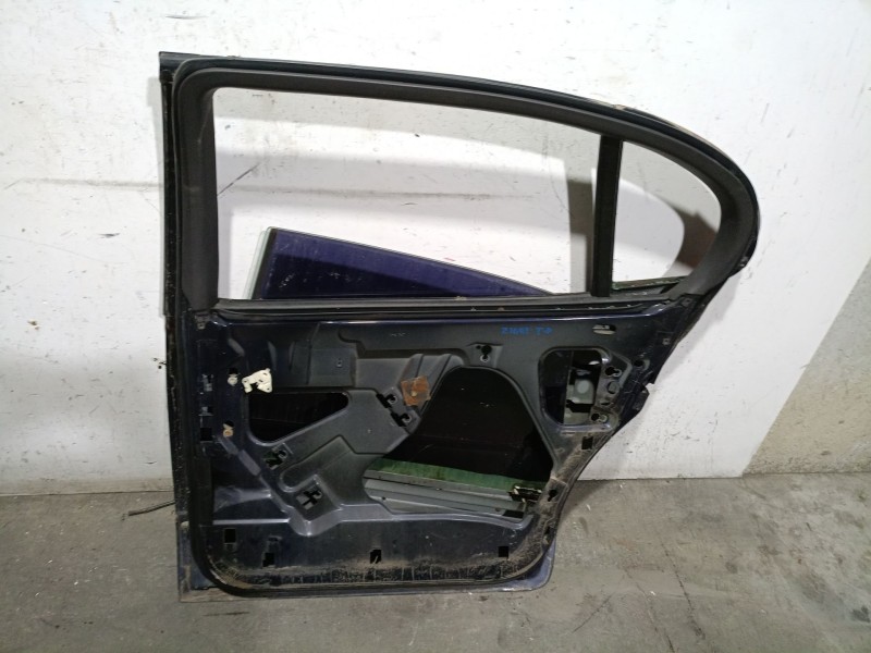Recambio de puerta trasera derecha para chrysler new yorker 3.5 i 24v referencia OEM IAM  4897168AA 