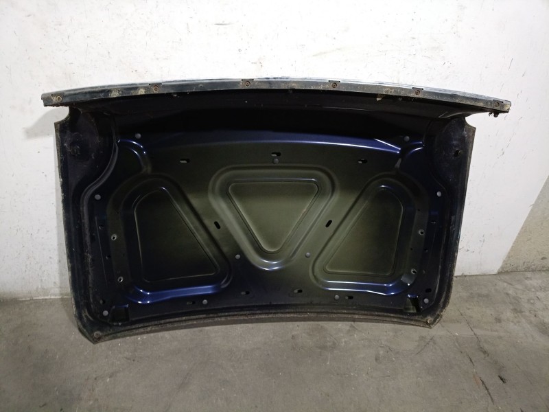 Recambio de porton trasero para chrysler new yorker 3.5 i 24v referencia OEM IAM   