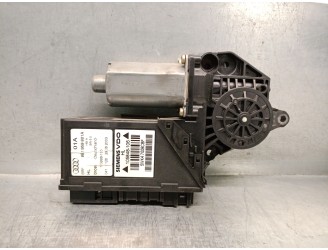 Recambio de motor elevalunas trasero izquierdo para audi a4 b6 avant (8e5) 1.9 tdi referencia OEM IAM 8E0959801A 8E0959801E 5WK4