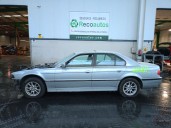 bmw 7 (e38) del año 2001