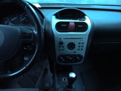 opel corsa c (x01) del año 2005