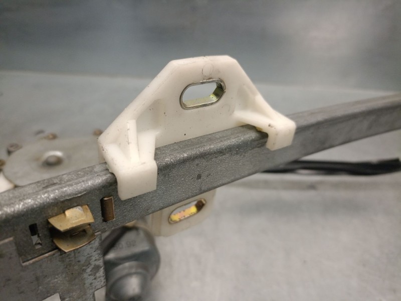 Recambio de elevalunas trasero izquierdo para volvo 460 (464) 2.0 referencia OEM IAM 3467216 3467216 