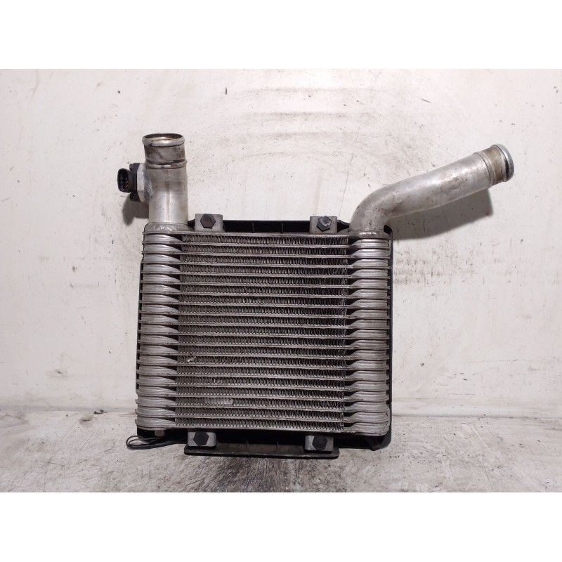 Recambio de intercooler para hyundai h-1 / starex autobús (a1) 2.5 crdi referencia OEM IAM 281904A061  