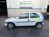 opel corsa b (s93) del año 2000
