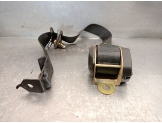 Recambio de cinturon seguridad trasero derecho para honda civic vi fastback (ma, mb) 1.5 16v (mb3) referencia OEM IAM 82410ST3E0