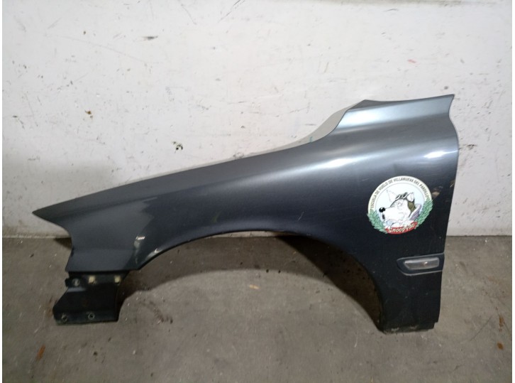 Replacement front left fender for Volvo V70 II (285) D5 OEM IAM reference 30796492 