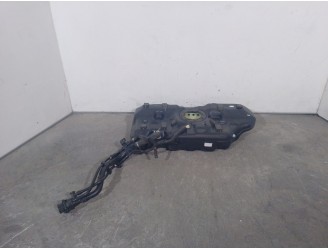Recambio de deposito combustible para hyundai i30 (pde, pd, pden) 2.0 n referencia OEM IAM 31171G4000 31150G4000 
