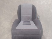 Replacement right front seat for Ford Focus II (DA_, HCP, DP) 1.6 TDCi OEM IAM reference 1447979 1447979 