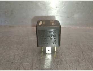 Recambio de rele para jaguar xe (x760) 2.0 d referencia OEM IAM DH2214B192CA  VF4A11F21Z33 TE