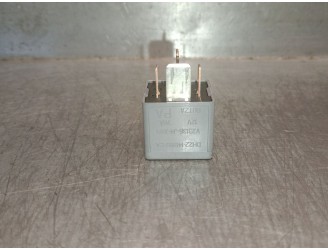 Recambio de rele para jaguar xe (x760) 2.0 d referencia OEM IAM DH2214B192EA  V23136J4X89