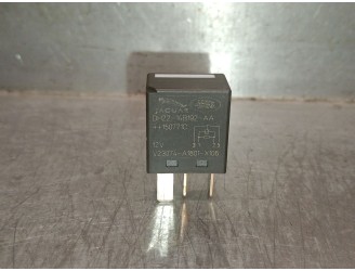 Recambio de rele para jaguar xe (x760) 2.0 d referencia OEM IAM DH2214B192AA  V23074A1801X106