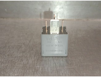 Recambio de rele para jaguar xe (x760) 2.0 d referencia OEM IAM DH2214B192EA  V23136J4X89