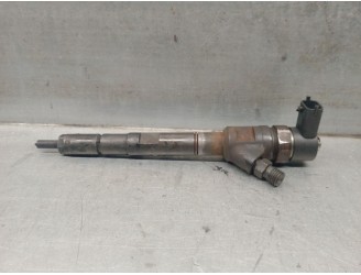 Recambio de inyector para hyundai h-1 / starex autobús (a1) 2.5 crdi referencia OEM IAM 0445110278 0445110278 BOSCH