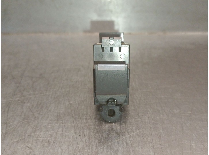 Replacement rear left window regulator switch for Jaguar XE (X760) 2.0 D OEM IAM reference GX7314717AC 15W143