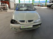 renault megane i classic (la0/1_) del año 2000