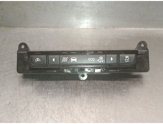 Recambio de mando multifuncion para jaguar xe (x760) 2.0 d referencia OEM IAM GX7314B790AG 03499510104
