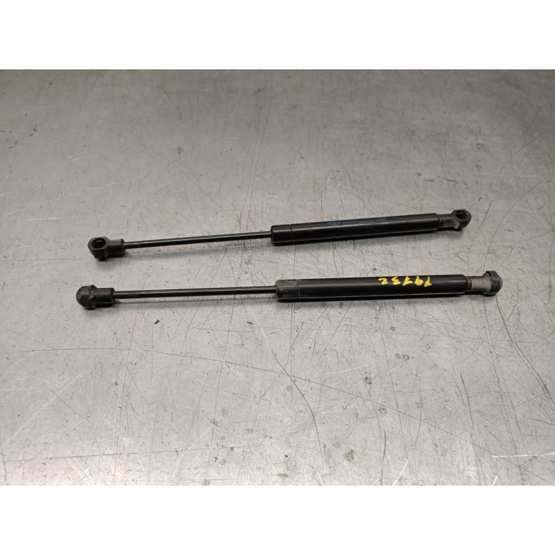 Recambio de amortiguadores maletero / porton para smart coupe 0.8 cdi cat referencia OEM IAM 0000618V007000000  