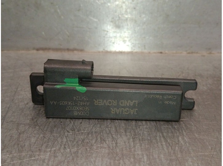 Recambio de antena para jaguar xe (x760) 2.0 d referencia OEM IAM AH4215K603AA 5E08X0107