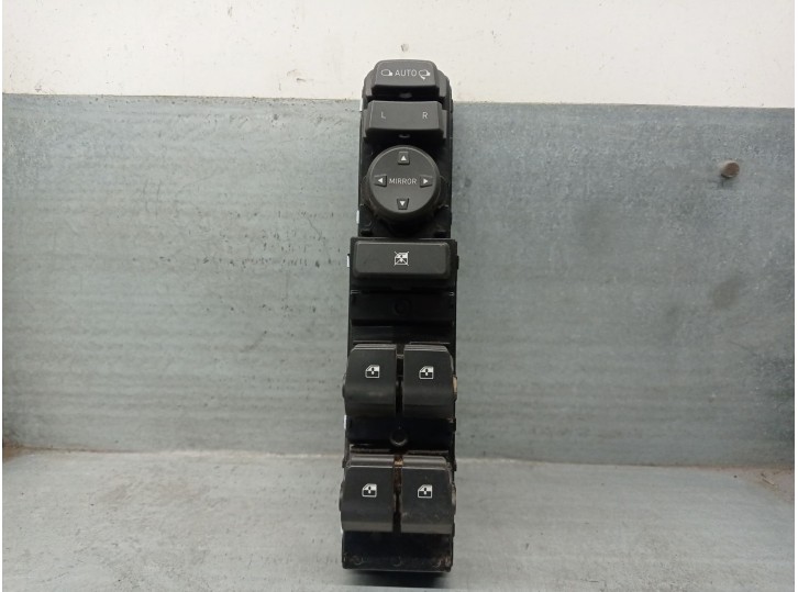 Recambio de mando elevalunas delantero izquierdo para hyundai i30 (pde, pd, pden) 2.0 n referencia OEM IAM 93571G4510 
