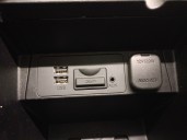 Recambio de apoyabrazos central para mazda 3 sedán (bm_, bn_) 2.0 referencia OEM IAM BJS764420A02 BJS764420A02 