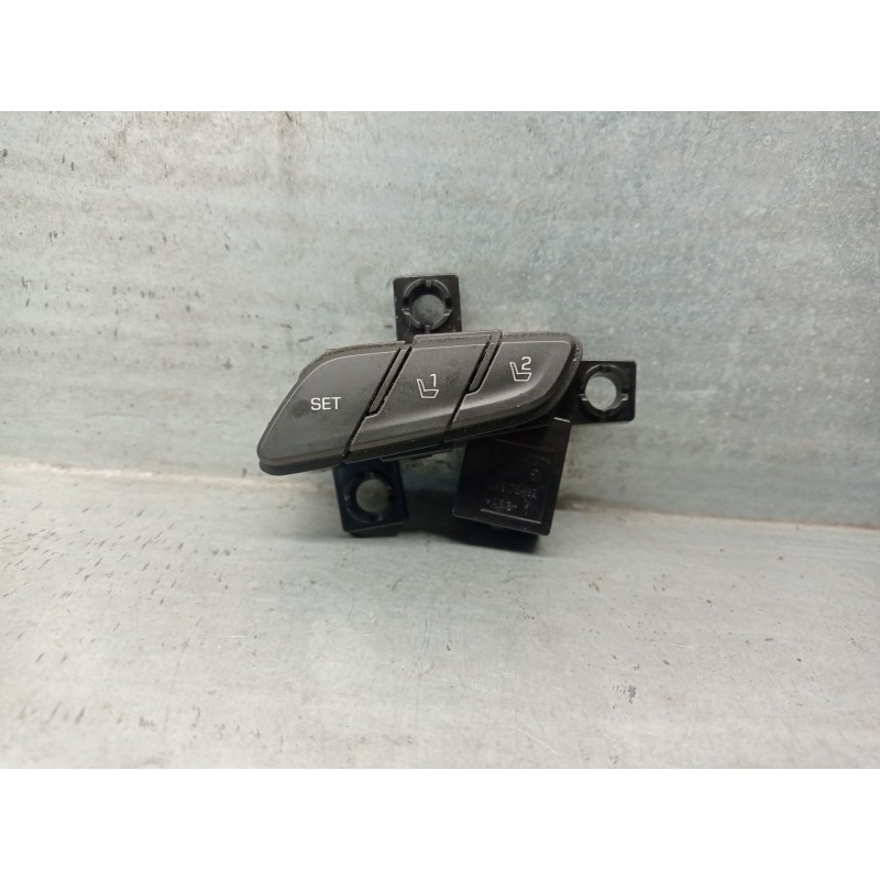 Recambio de mando multifuncion para hyundai i30 (pde, pd, pden) 2.0 n referencia OEM IAM 93250G3000PMP  