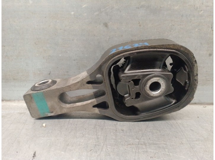 Replacement engine mount for Opel Corsa F (P2JO) 1.5 (68) OEM IAM reference 9824116780 
