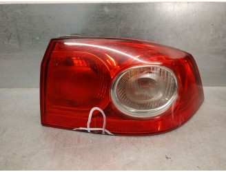 Recambio de piloto trasero derecho para renault laguna ii (bg0/1_) 1.9 dci (bg1a, bg1w, bg0g) referencia OEM IAM 8200262668 8200