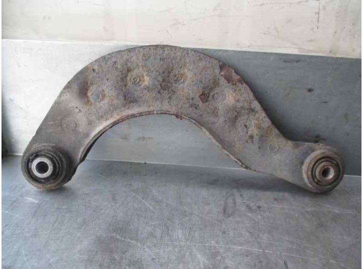 Replacement rear right upper suspension arm for Ford Focus Lim. (CB4) 1.6 TDCi CAT OEM IAM reference 8M515500AB 