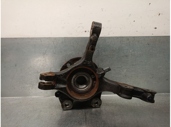 Replacement front left steering knuckle for Opel Corsa F (P2JO) 1.5 (68) OEM IAM reference YH01 