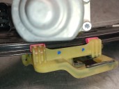 Recambio de elevalunas trasero izquierdo para jaguar xe (x760) 2.0 d referencia OEM IAM GX7327001AB T2H1314 C39792101 BROSE