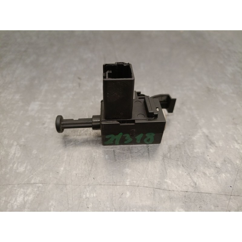 Recambio de interruptor para mazda 3 sedán (bm_, bn_) 2.0 referencia OEM IAM KD45664D0 KD45664D0 