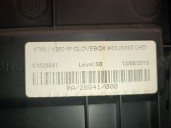 Recambio de guantera para jaguar xe (x760) 2.0 d referencia OEM IAM GX730060T10AC T2H6947PVJ CM28841