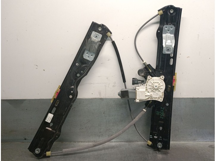 Recambio de elevalunas delantero derecho para jaguar xe (x760) 2.0 d referencia OEM IAM GX7323200AC T4N12815 C39789101 BROSE