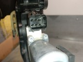 Recambio de elevalunas delantero derecho para jaguar xe (x760) 2.0 d referencia OEM IAM GX7323200AC T4N12815 C39789101 BROSE