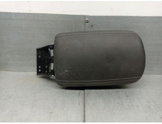 Recambio de apoyabrazos central para hyundai i30 (pde, pd, pden) 2.0 n referencia OEM IAM 84660G4000SKT 84660G4000SKT 