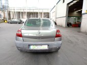 renault megane ii sedán (lm0/1_) del año 2004