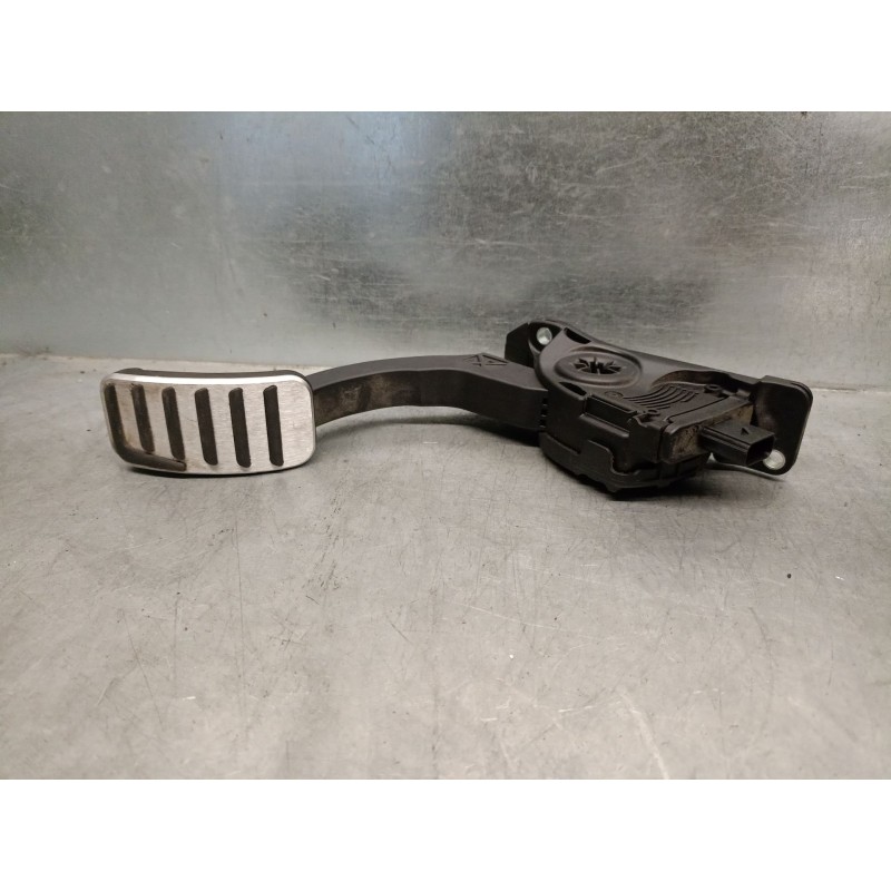 Recambio de potenciometro pedal para volvo v40 hatchback (525) d3 referencia OEM IAM 31341776  6PV01036852 HELLA