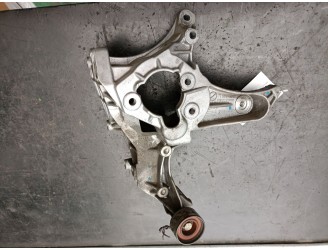 Recambio de soporte alternador para renault scénic i monospace (ja0/1_, fa0_) 1.9 dci rx4 referencia OEM IAM 7700113574  