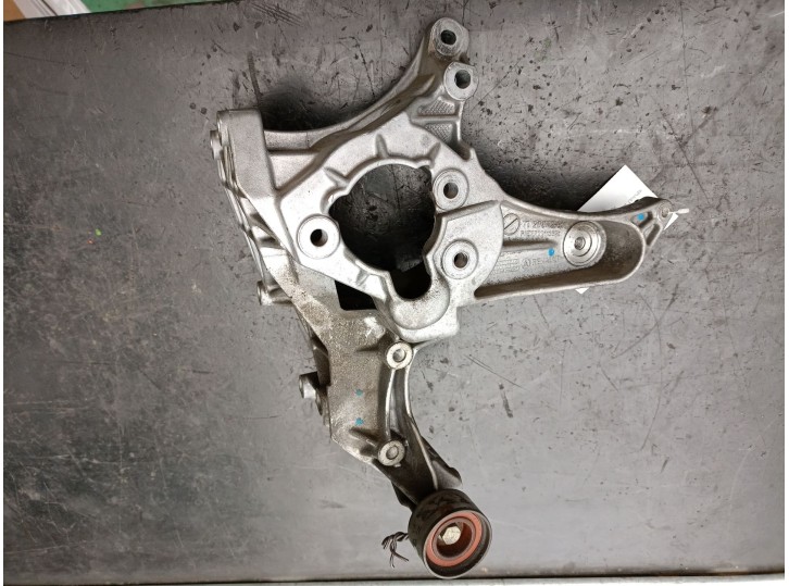Recambio de soporte alternador para renault scénic i monospace (ja0/1_, fa0_) 1.9 dci rx4 referencia OEM IAM 7700113574 